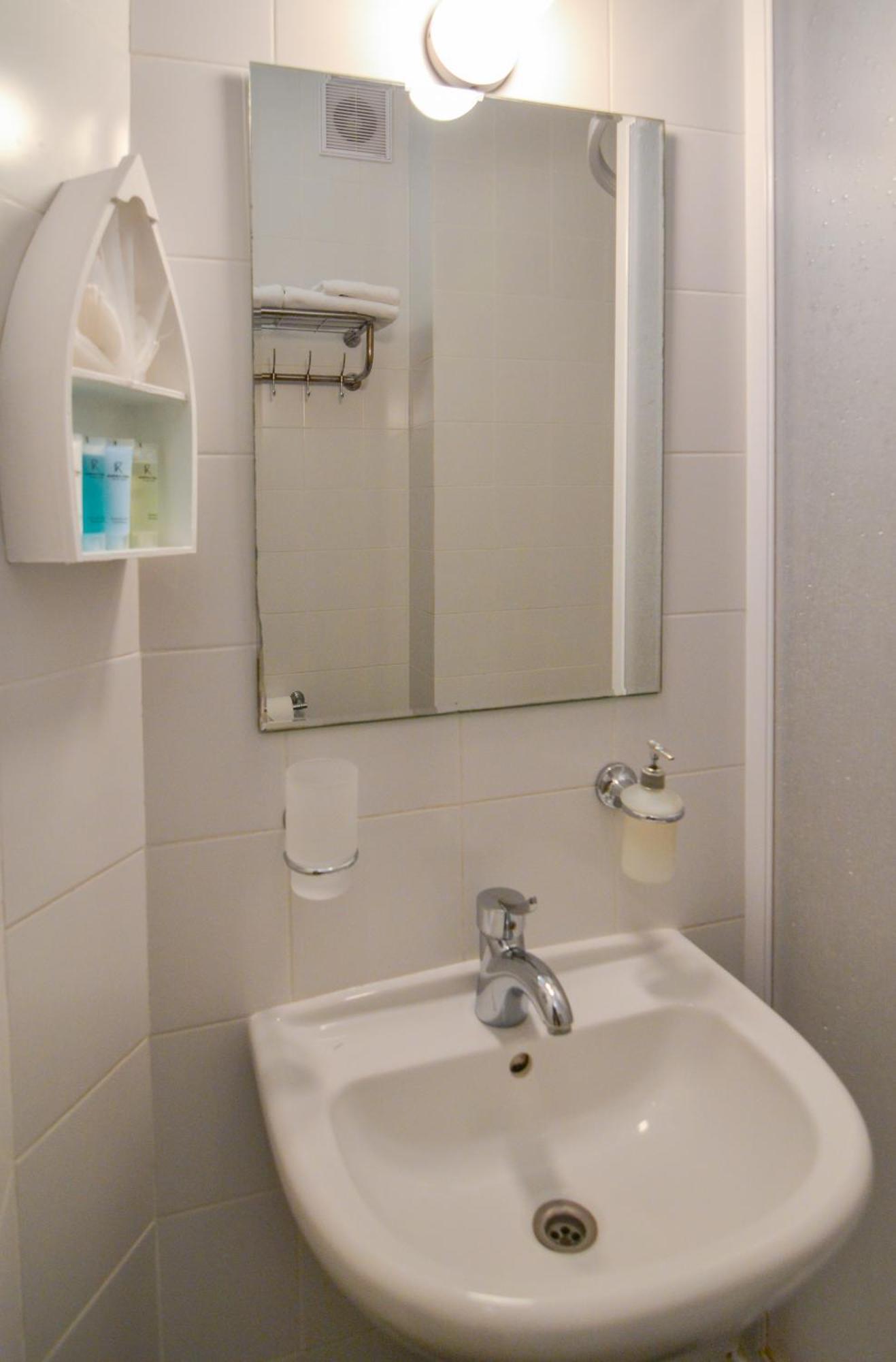 Knyazha Hora Hotel Kaniv Rum bild